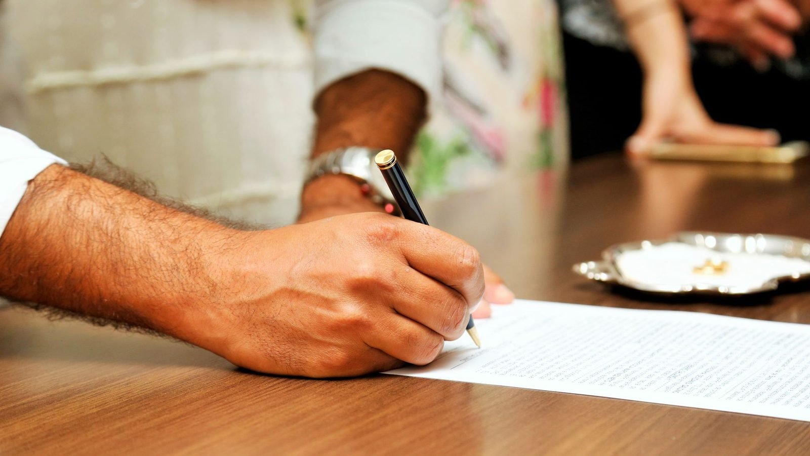 Notary for Mortgage in Dubai: Which Documents Need One 5 Notary for Mortgage in Dubai: Which Documents Need One